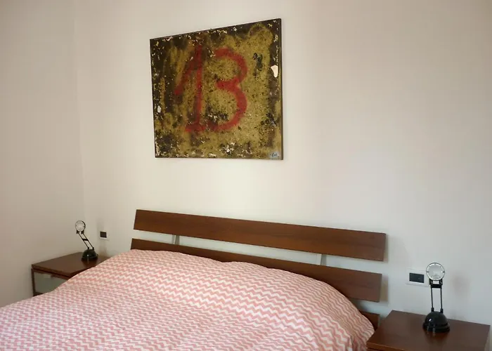 Cozy In With Terrace 아파트 볼로냐